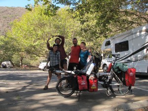 The 'other' Aussies - Joe & Brenna, famous on this stretch of road, for their home-made bucket panniers. We had been desperate to catch up with them and hope our paths cross again in South America.