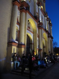 The Zoccolo at night