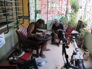 Rebuilding the bike in Havana with Felo's 'help'