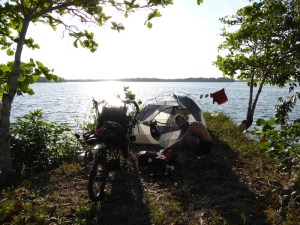 Our campsite beside the cop shop in 'Regresso' Guatemala
