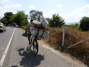 And people say WE carry loads of shit on our bike!