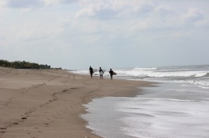The 3 surfers at Pochomil