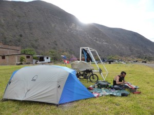 When you camp on a football field and find a shower, you havr to take advantage and wash your clothes to then hang them on the goals 