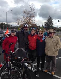 Bren's Mum Robyn, and Team Davis, Pete & Wen